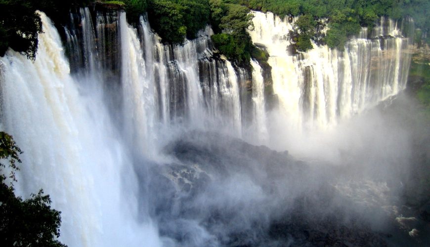 Kalandula Falls