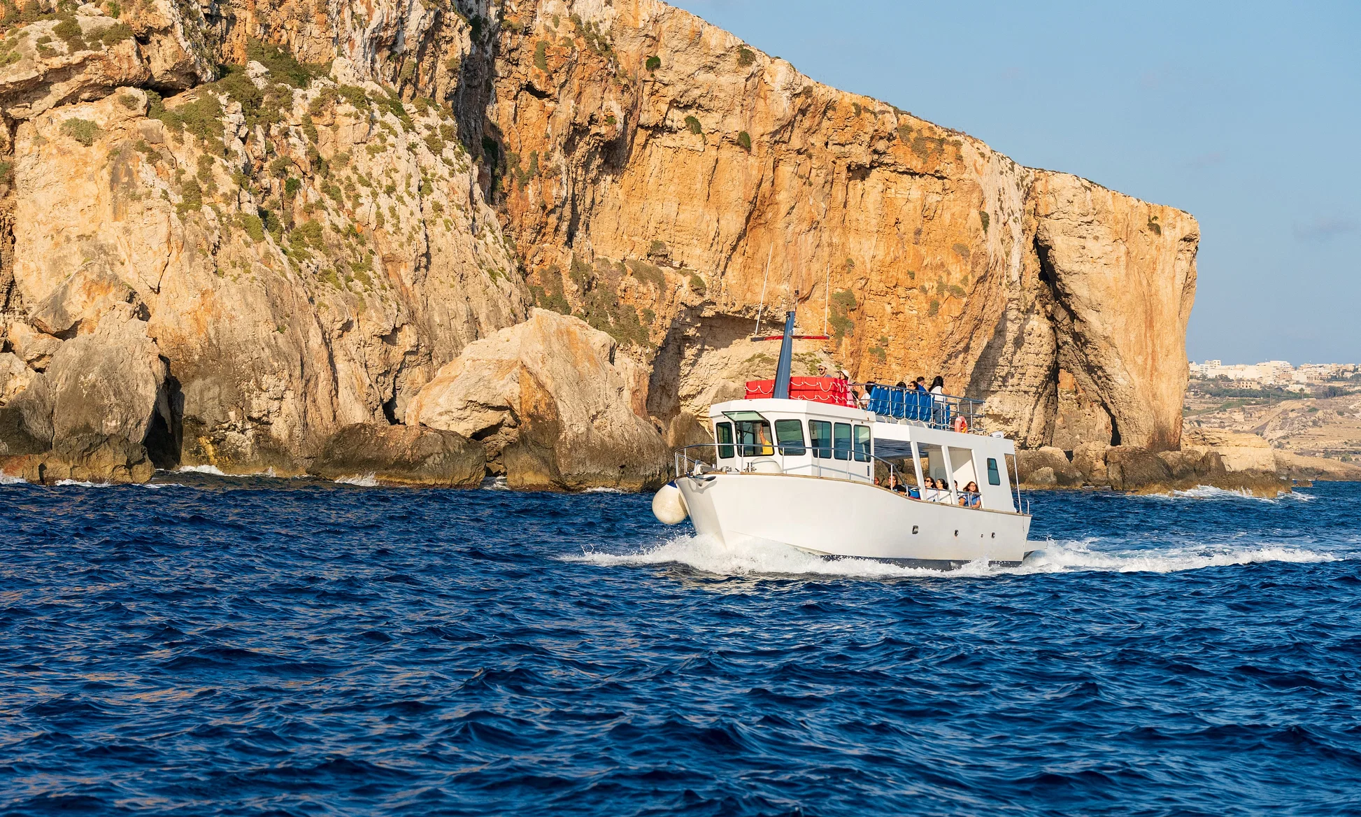 Comino Boat Cruise Blue Lagoon, Crystal Lagoon & Caves