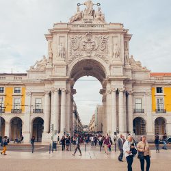 8 Hours Lisbon Sightseeing Tour with Local Guide