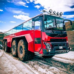 Icelandic Golden Circle & Monster Truck Glacier Adventure