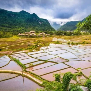 2 Days Mai Chau Overnight in Resort From Hanoi