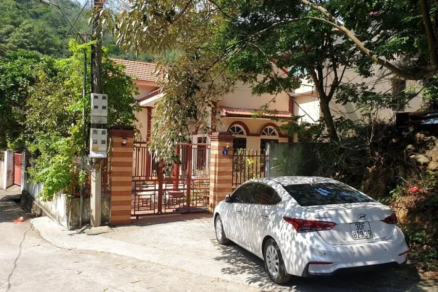 Private Car Transfer Between Noi Bai Airport and Hanoi Hotels