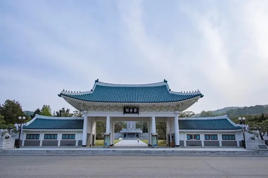 Seoul VIP Mercedes Maybach S‑Class Chauffeur