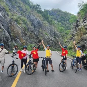 3 Hours Easy Rider Cat Ba - National Park & Caving