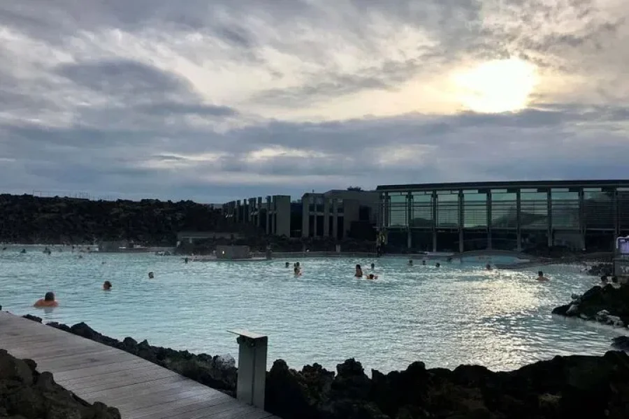 Blue Lagoon Private Transfer to/from Reykjavik Hotels