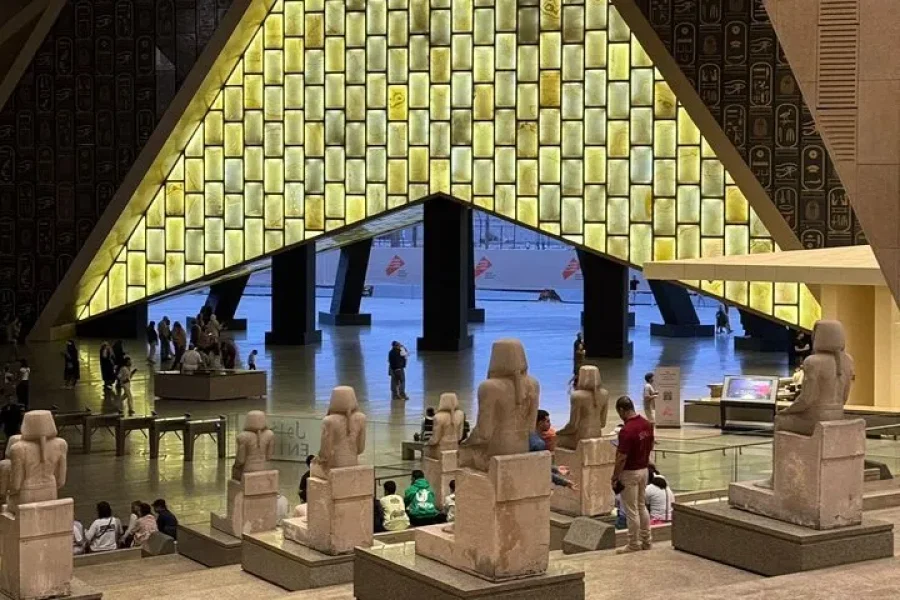 Grand Egyptian Museum Guided Tour with Lunch and Tickets