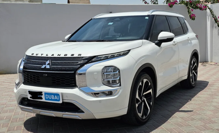 Rent Mitsubishi Outlander in Dubai & Abu Dhab