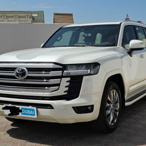 Rent a Toyota Landcruiser 2025 in Dubai & Abu Dhabi