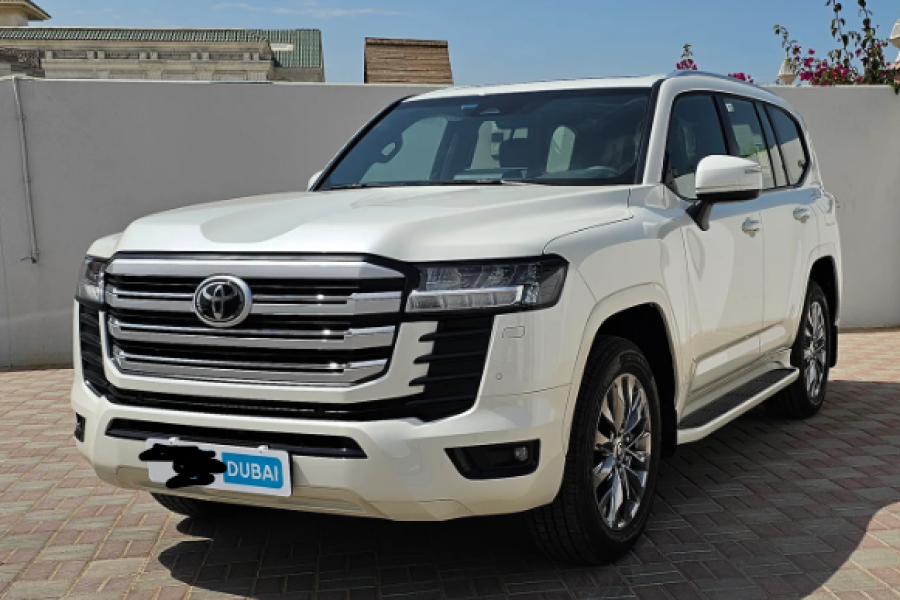 Rent a Toyota Landcruiser 2025 in Dubai & Abu Dhabi