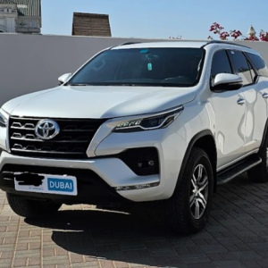 Rent a Toyota Fortuner 6V in Dubai & Abu Dhabi
